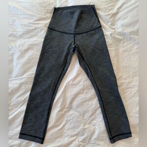Lululemon Low Rise Wunder Under 21” Leggings Size 4